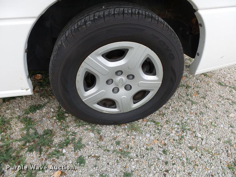 image for item K1053 2006 Ford Freestar SE van