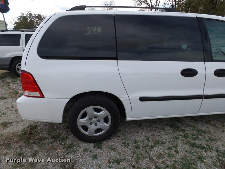 image for item K1053 2006 Ford Freestar SE van