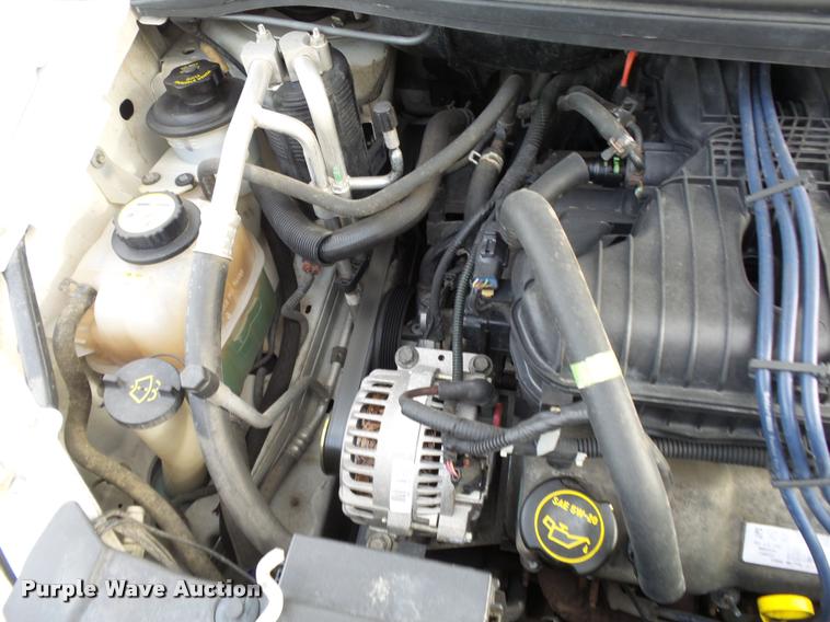 image for item K1053 2006 Ford Freestar SE van