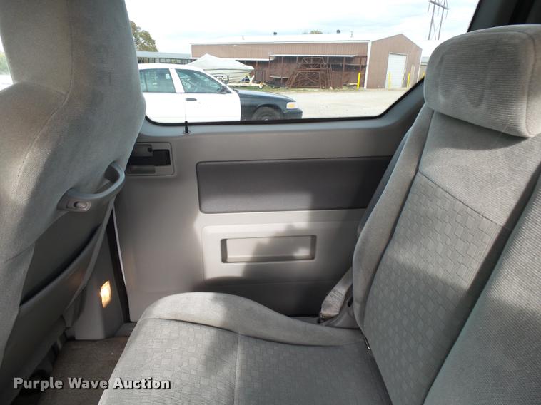 image for item K1053 2006 Ford Freestar SE van
