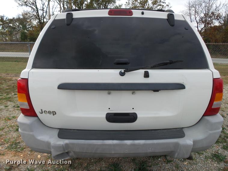 image for item K1054 2000 Jeep Grand Cherokee Laredo SUV