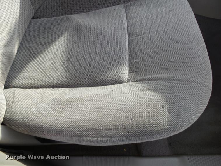 image for item K1054 2000 Jeep Grand Cherokee Laredo SUV