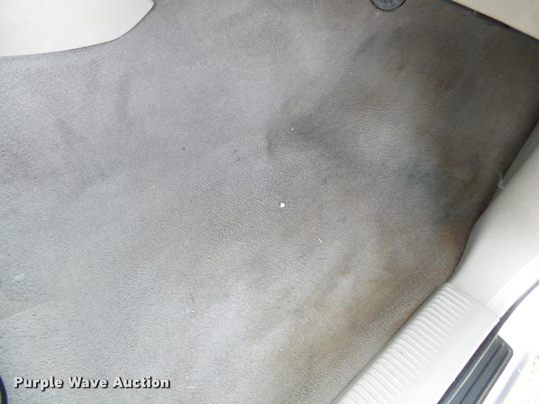 image for item K1054 2000 Jeep Grand Cherokee Laredo SUV