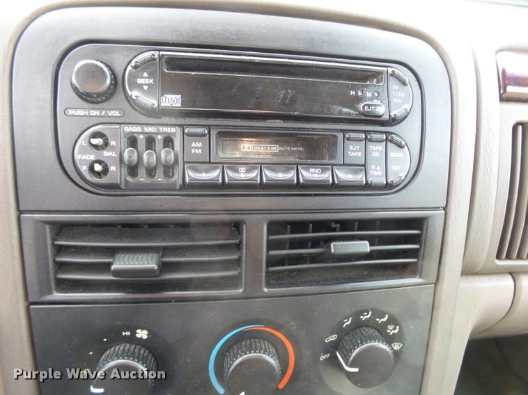 image for item K1054 2000 Jeep Grand Cherokee Laredo SUV