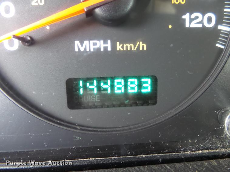 image for item K1054 2000 Jeep Grand Cherokee Laredo SUV