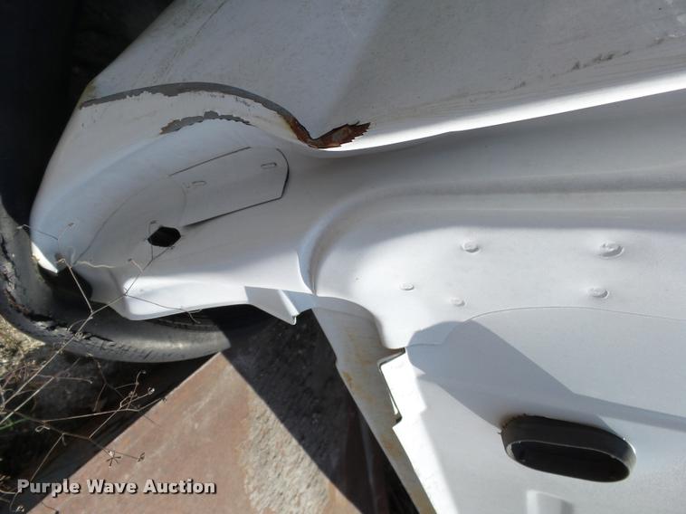 image for item K1056 Ford F250 pickup truck bed