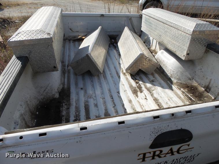 image for item K1057 Ford F250 pickup truck bed