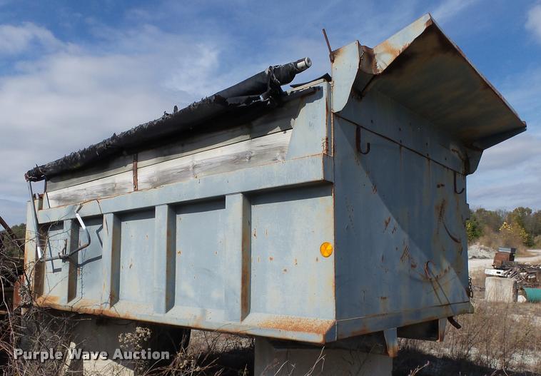 image for item K1059 Dump bed