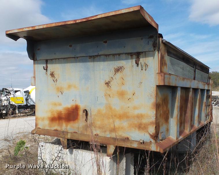 image for item K1060 Dump bed