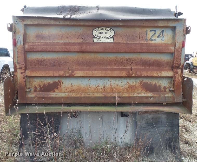 image for item K1060 Dump bed