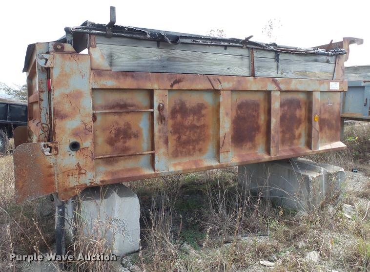 image for item K1060 Dump bed