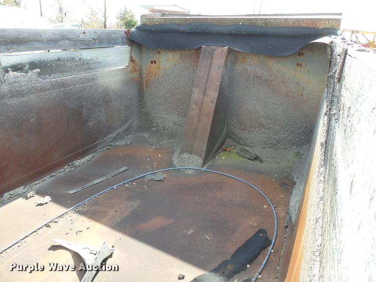 image for item K1060 Dump bed