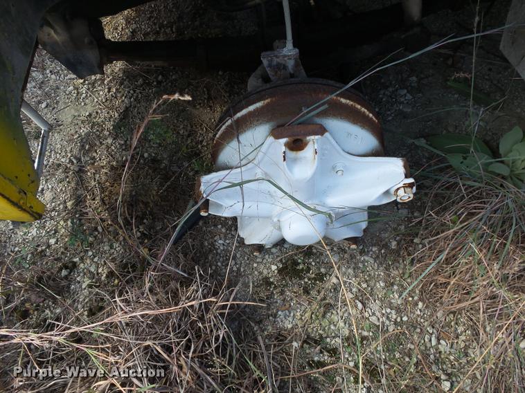 image for item K1062 1979 Ford F800 dump truck