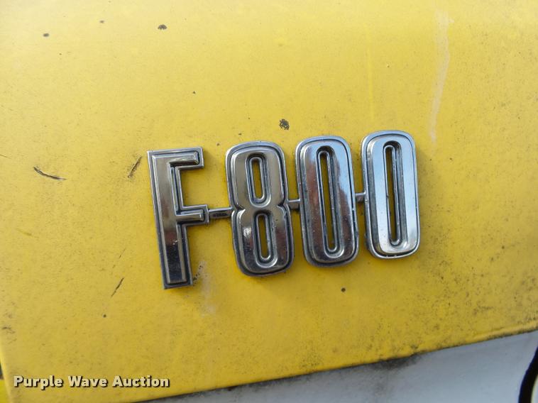 image for item K1062 1979 Ford F800 dump truck