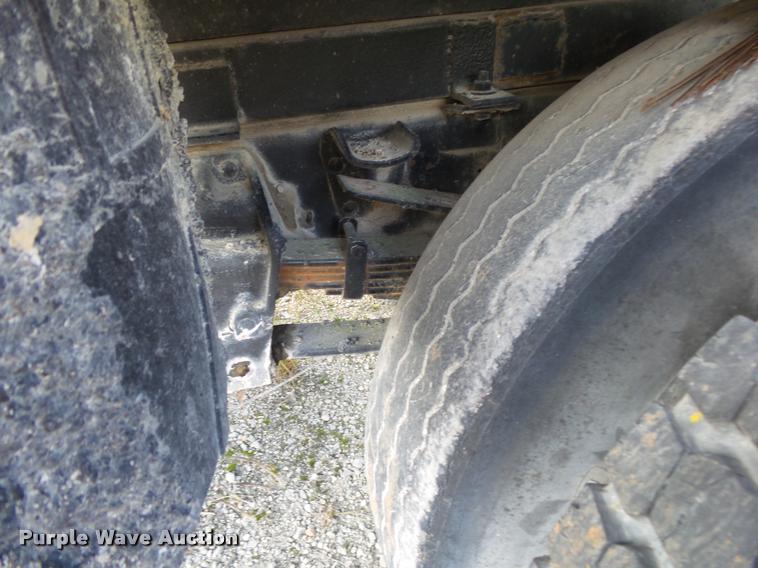 image for item K1062 1979 Ford F800 dump truck