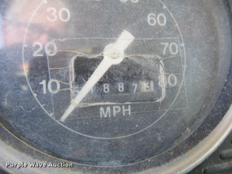 image for item K1062 1979 Ford F800 dump truck