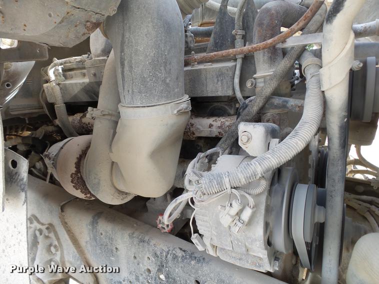 image for item K1066 1995 Ford L9000 dump truck