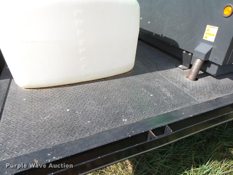 image for item K1067 2014 MMLJ sandblasting trailer