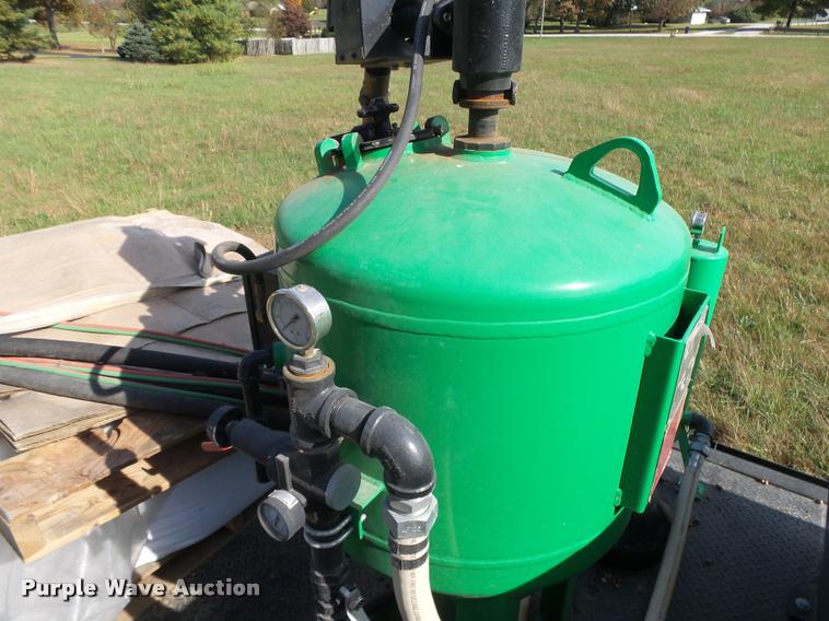 image for item K1067 2014 MMLJ sandblasting trailer