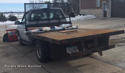 image for item K1353 1995 Chevrolet 3500 flatbed pickup truck