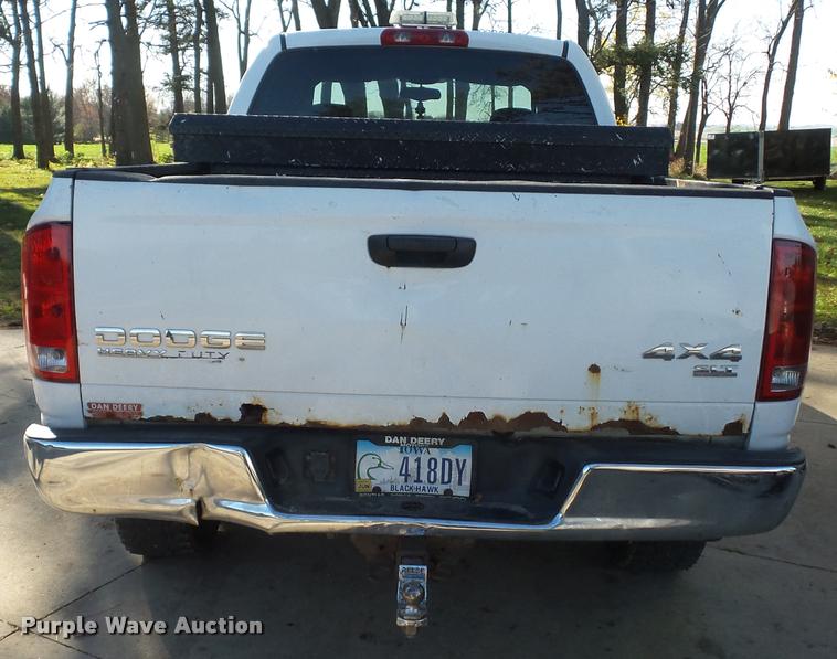 image for item K1361 2003 Dodge Ram 2500 SLT Quad Cab pickup truck