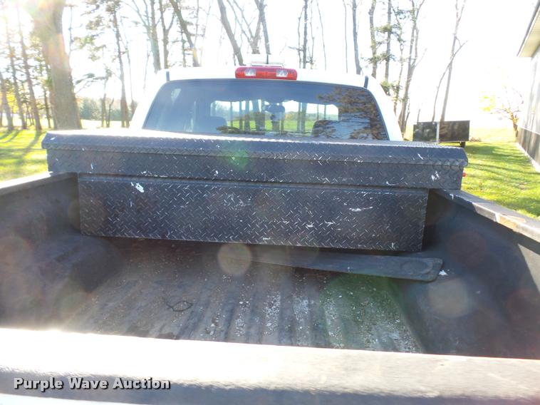 image for item K1361 2003 Dodge Ram 2500 SLT Quad Cab pickup truck