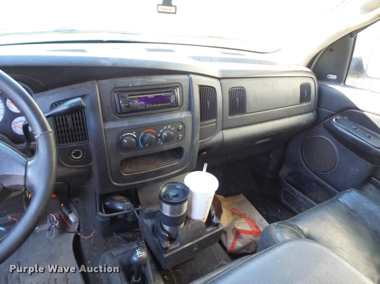 image for item K1361 2003 Dodge Ram 2500 SLT Quad Cab pickup truck