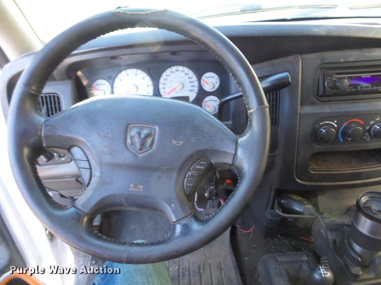 image for item K1361 2003 Dodge Ram 2500 SLT Quad Cab pickup truck