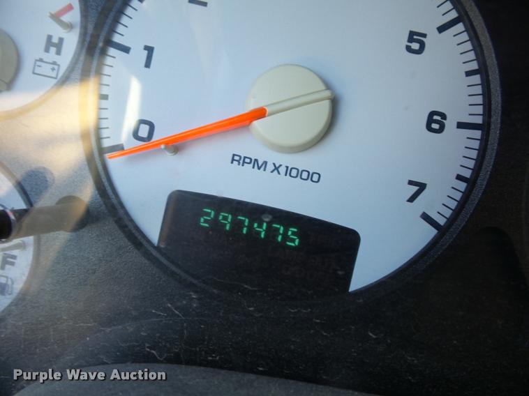 image for item K1361 2003 Dodge Ram 2500 SLT Quad Cab pickup truck