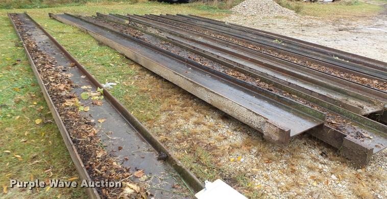 image for item K2460 (9) steel I-beams