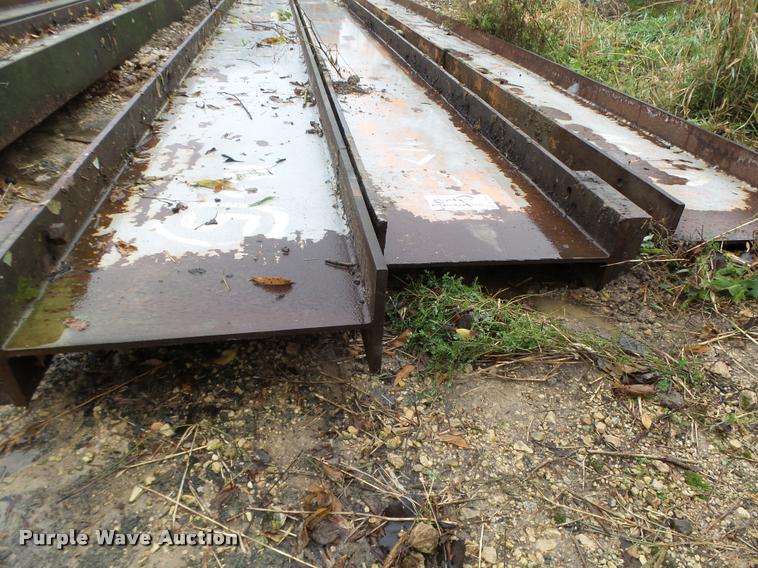 image for item K2462 (5) steel I-beams