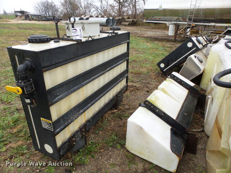 image for item K2463 (4) calcium chloride poly tanks