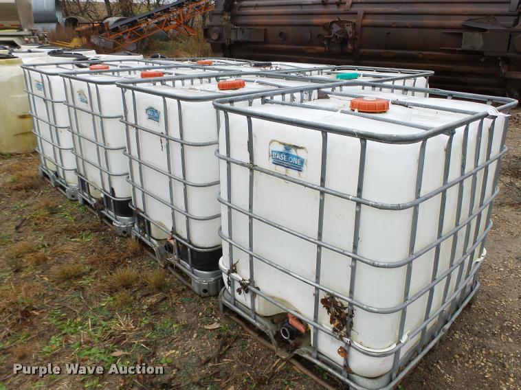 image for item K2465 (7) fluid container totes