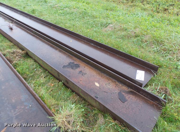 image for item K2469 (2) steel I-beams