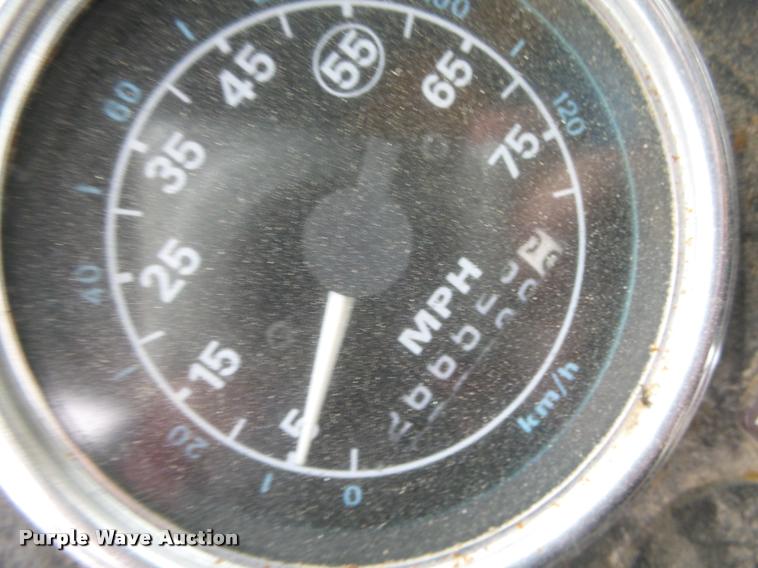 image for item K2473 1995 Ford L9000 dump truck