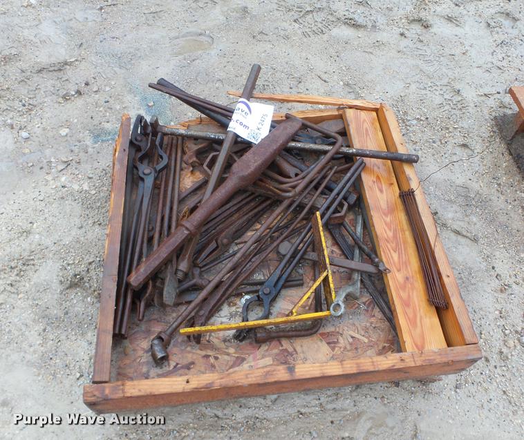 image for item K2475 Forging tools