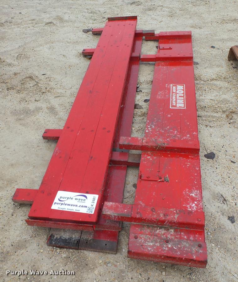 image for item K2481 (3) side boards