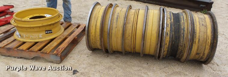 image for item K2482 (6) Caterpillar 140H wheels