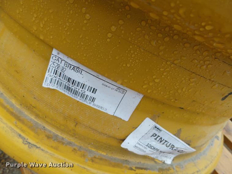 image for item K2482 (6) Caterpillar 140H wheels