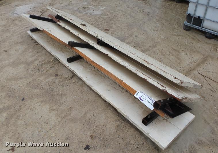 image for item K2484 (4) wood side boards