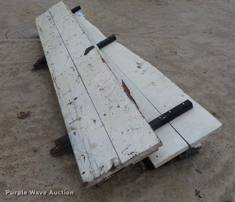 image for item K2484 (4) wood side boards