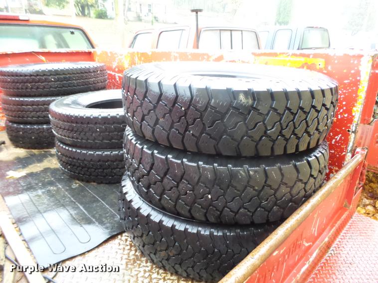 image for item K2494 (18) tires