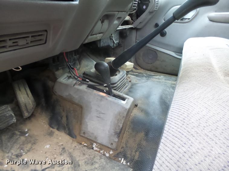 image for item K2496 1999 Chevrolet 3500 Crew Cab utility truck