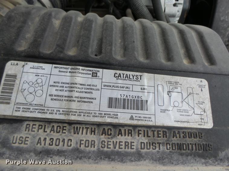 image for item K2496 1999 Chevrolet 3500 Crew Cab utility truck