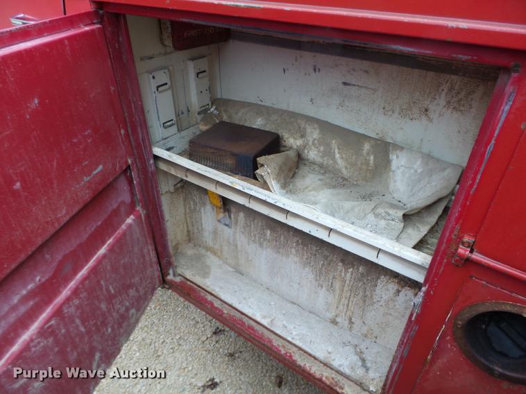 image for item K2497 1991 Chevrolet 3500 Crew Cab utility truck