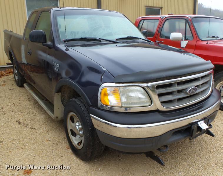 image for item K2498 2001 Ford F150 XL SuperCab pickup truck