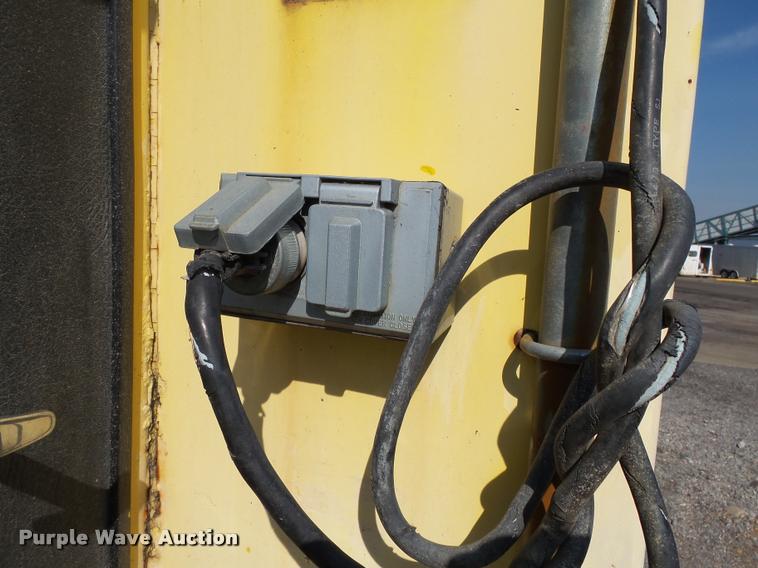 image for item K3435 1976 Ford 900 fire truck