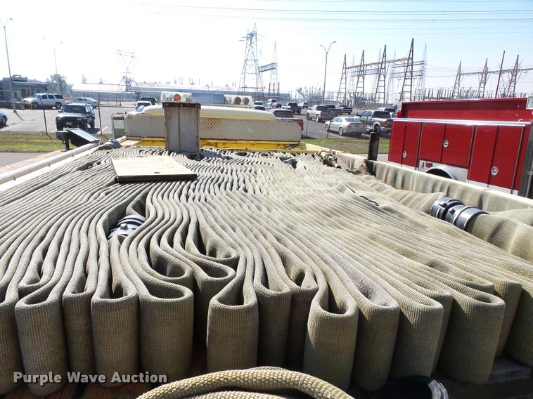 image for item K3435 1976 Ford 900 fire truck