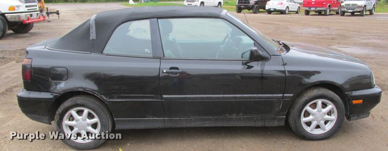 image for item K4247 1999 Volkswagen Cabrio convertible