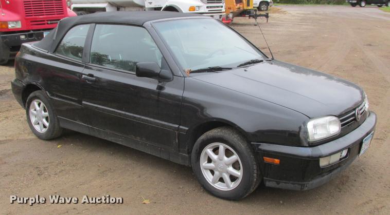 image for item K4247 1999 Volkswagen Cabrio convertible